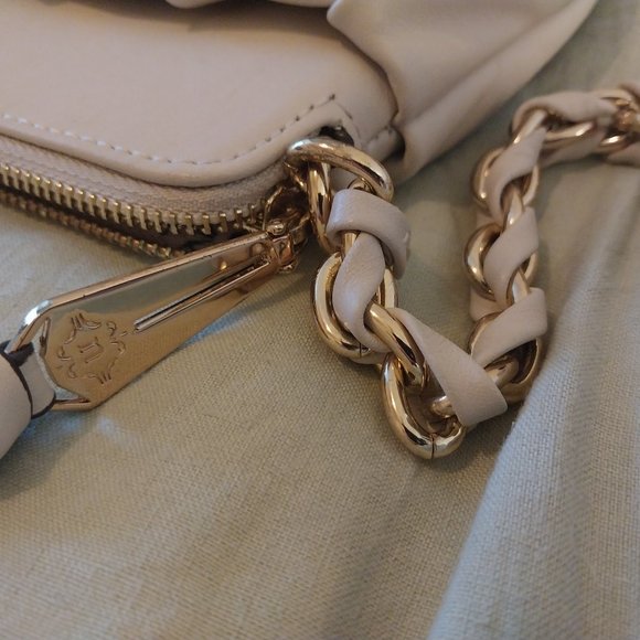 Nanette Lepore 100% Leather Bag - Picture 8 of 9